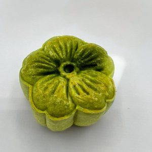 Matcha Lava Custard Mooncake / 抹茶流心奶黄月餅