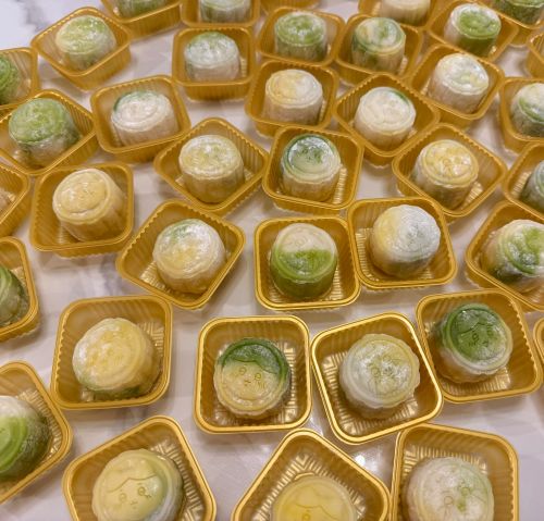 Snowy Mooncake / 冰皮月餅